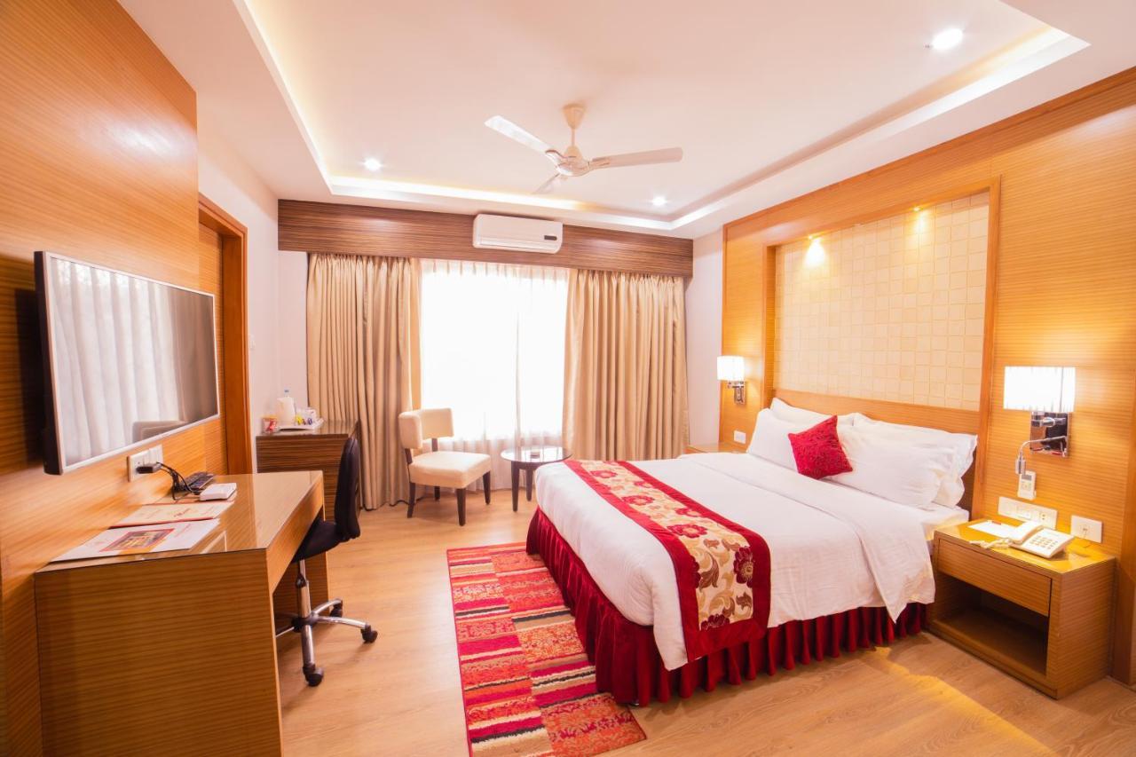 Hotel Harrison Palace Birātnagar Exterior foto