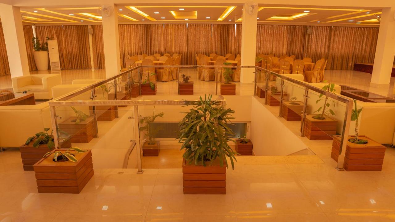 Hotel Harrison Palace Birātnagar Exterior foto